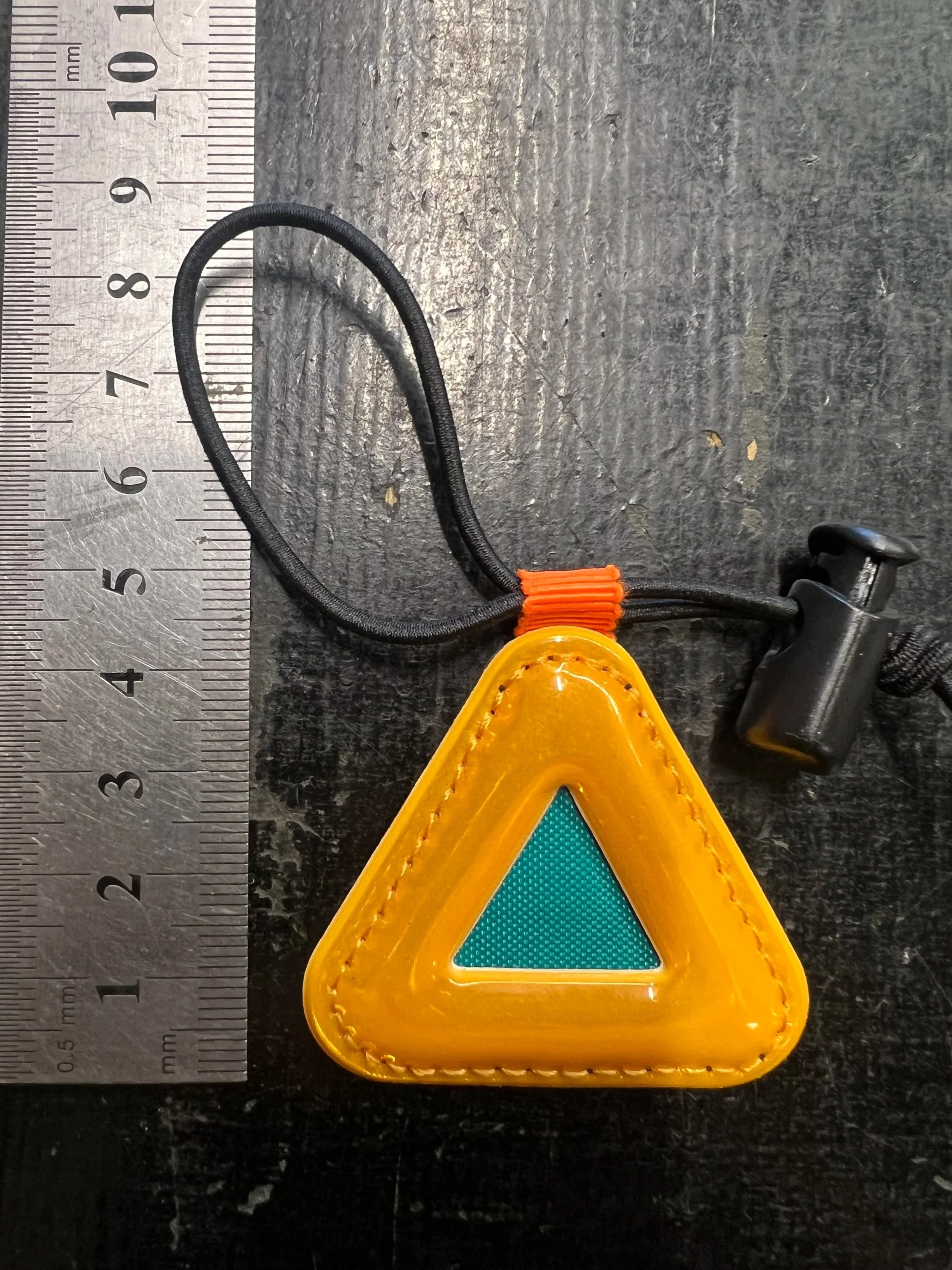 Blue-Lug-Triangles-Mini-1.jpg