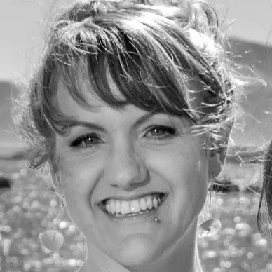 Claire%2BO%2BLoughlin%2Bcolour-web.jpg