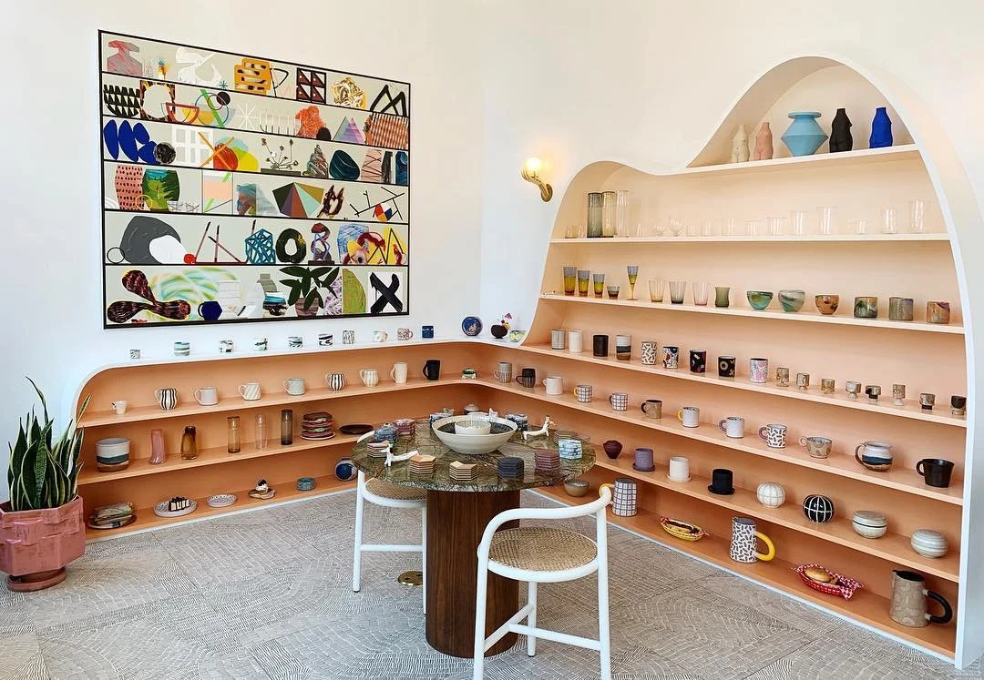 Bower Studios: Mociun shelving