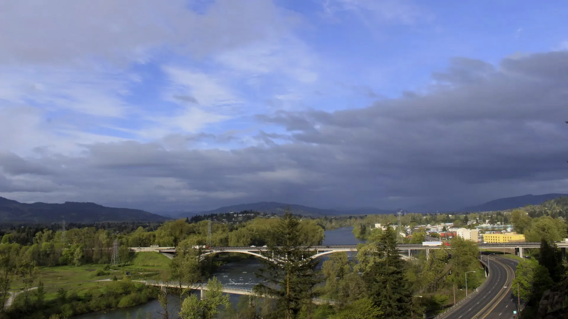 Looking out over Springfield 4-22-170.jpg