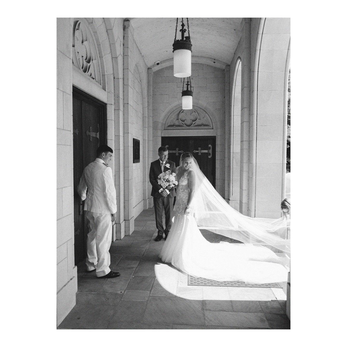 // some b&amp;w snaps from a gorgeous day!

Planning: @buttercupeventscharleston @ashleykaranik 
Venue: @kshgevents The Gadsden House
HMUA: @lashesandlacechs 
Florist: @petalosofloraldesign 
Lighting: @lowcountryentertainment

#charlestonbride #chsbr