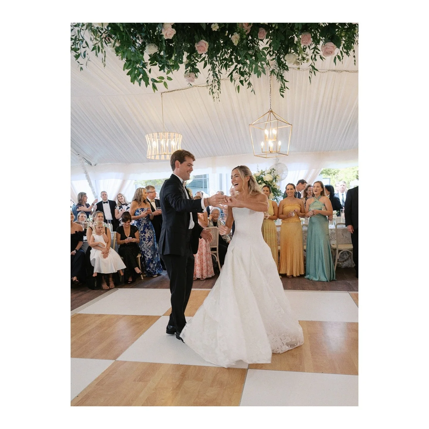 // what a weekend! What a wedding! Can&rsquo;t wait to share more!

Coordinator: @kelizabethcoevents 
Florals: @blosmdesign 
Video: @madelinekuzminskyfilms 
Venue: @hotelhartness 
Band: @atlgroovefactoryband 

#greenvillewedding #greenvilleweddingpho