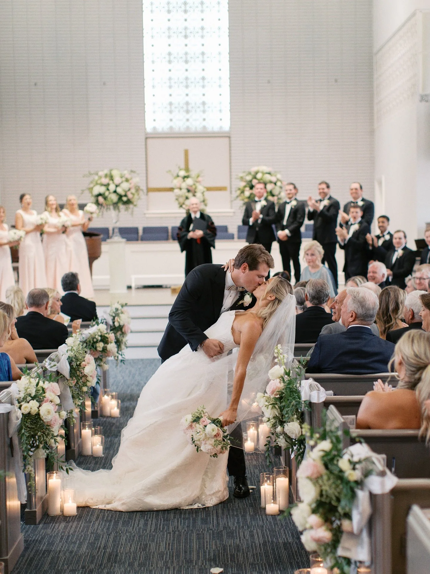 // some more early favorites from T &amp; R&rsquo;s wedding day!

Coordinator: @kelizabethcoevents 
Florals: @blosmdesign 
Video: @madelinekuzminskyfilms 
Venue: @hotelhartness 
Band: @atlgroovefactoryband 
Draping: @gathered_draping_studio 

#greenv