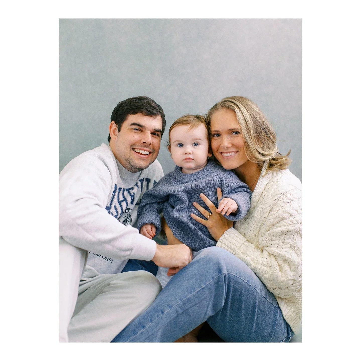 // family portraits in studio