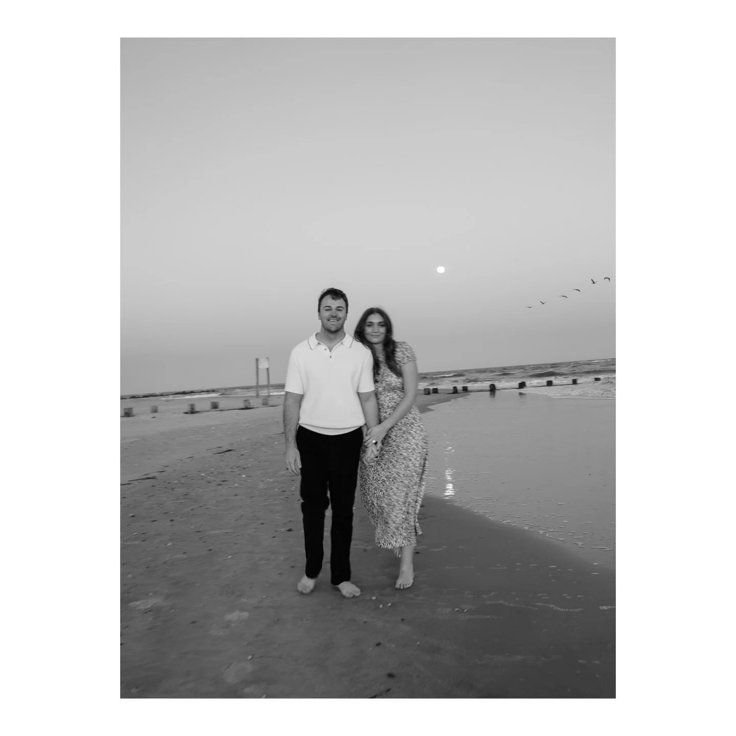 // gorgeous beach, gorgeous views, with the super cool M &amp; C

#follybeach #charlestonengagement #charlestonwedding #filmphotographer #charlestonweddingphotographer