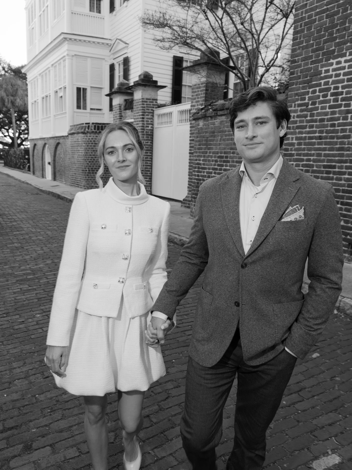 // Charleston streets with the ultra cool M &amp; A

#charlestonengagement #downtowncharleston #charlestonweddingphotographer #charlestonengagementphotographer #greenvilleweddingphotographer