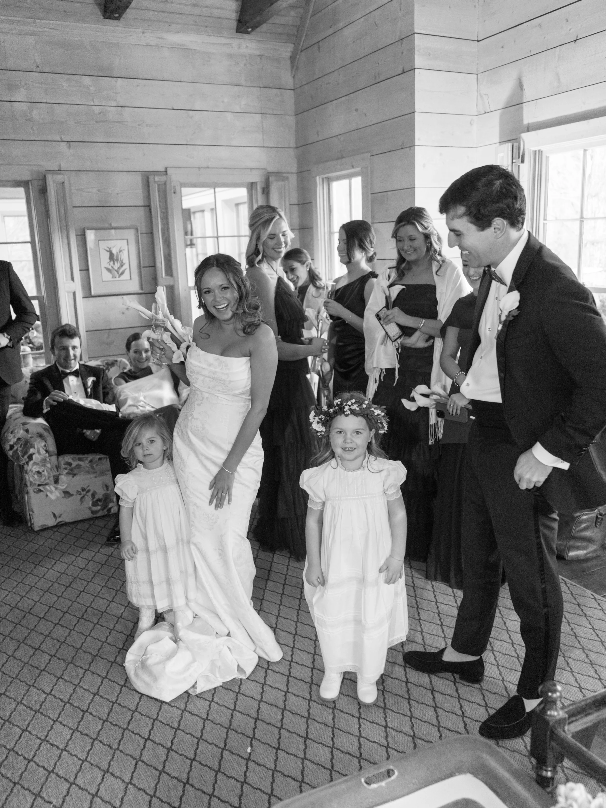 // snaps from an absolutely awesome wedding. We should all try to be as cool as H &amp; W.

Coordinator: @keystone.event 
Venue: @oldedwardsevents 
Florist: @carolinaflowrs 
Music: @eastcoastentertainment 
Video: @parosfilms 
HMUA: @cottonrougeandco 