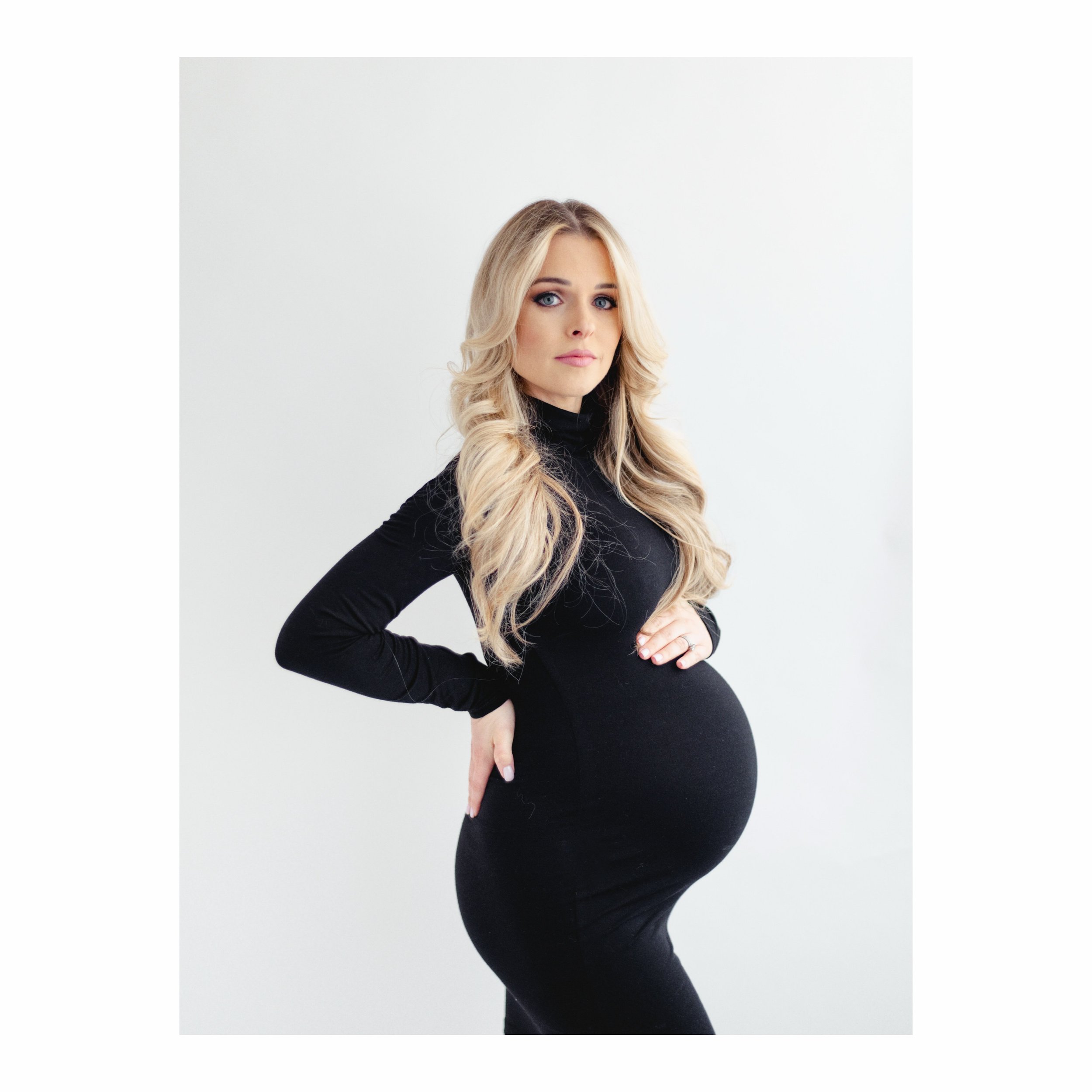 // maternity in studio with one of the coolest Mommas out there!

#charlestonmaternityphotographer #charlestonmaternityphotography #charlestondaily #charlestonfamilyphotographer