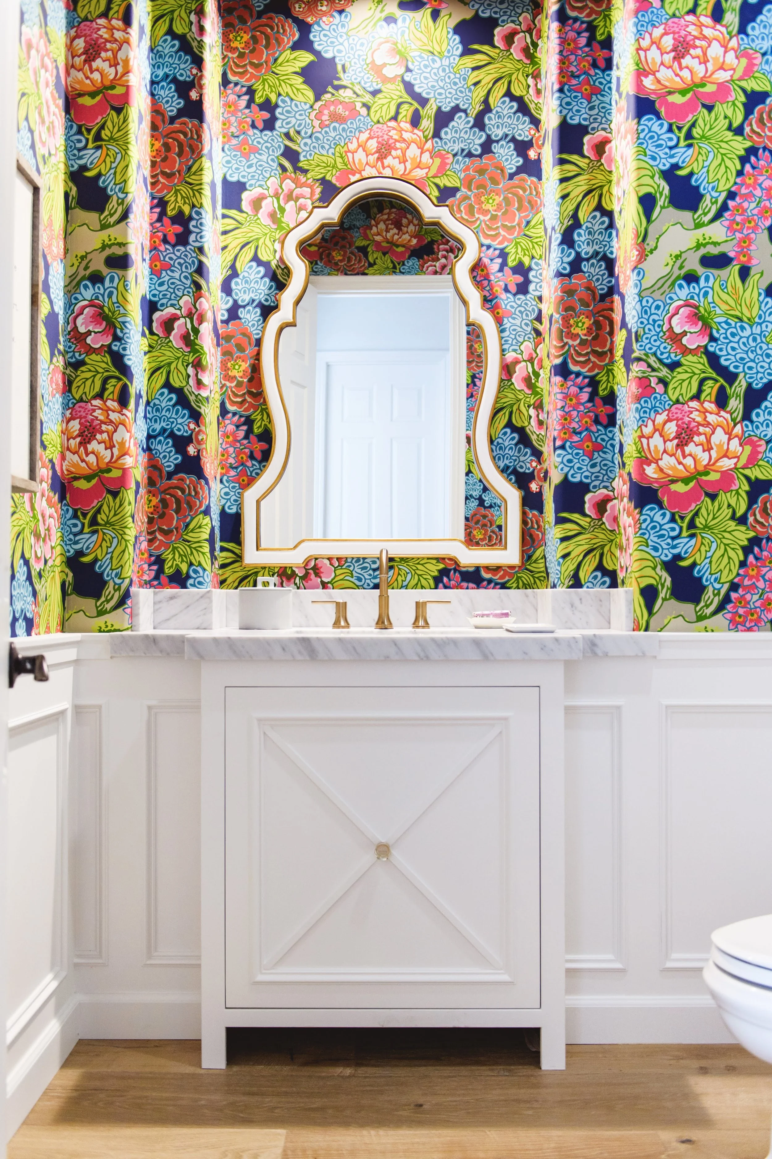 How We Did It Powder Bath Pop With Wild Wallpaper Savvy