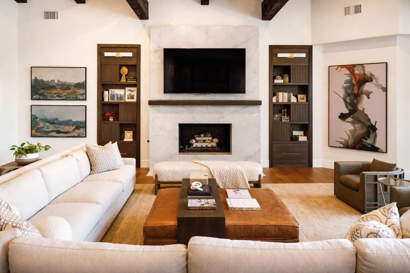 Let&rsquo;s flirt with an idea for a second.
There&rsquo;s one thing I can offer that many designers can&rsquo;t. And many builders can&rsquo;t.
Complimentary design when you commit to building and remodeling with us.
But here&rsquo;s the grown-up ve