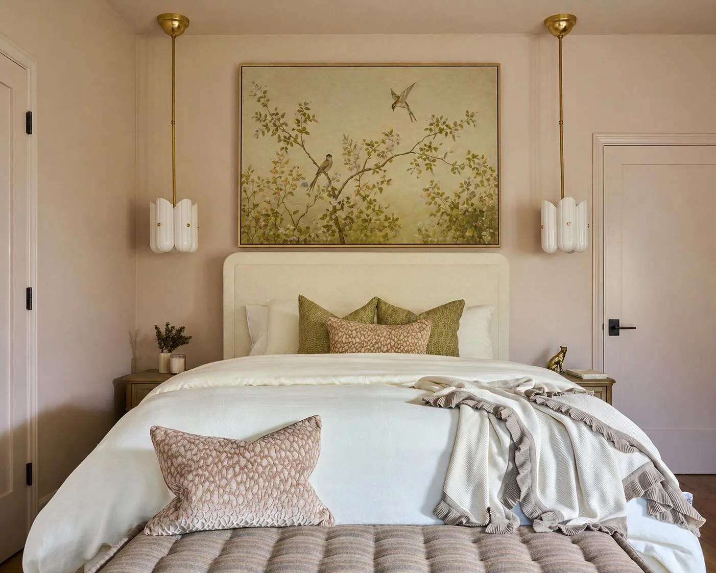 5 tips for&nbsp;small spaces

1. Paint ceilings, doors and trim in the same color (this was all a mauve pink )

2. Scale to teen or children&rsquo;s furniture for narrow side tables 

3. Upsize your art

4. Hang pendants instead of table lamps 

5. K