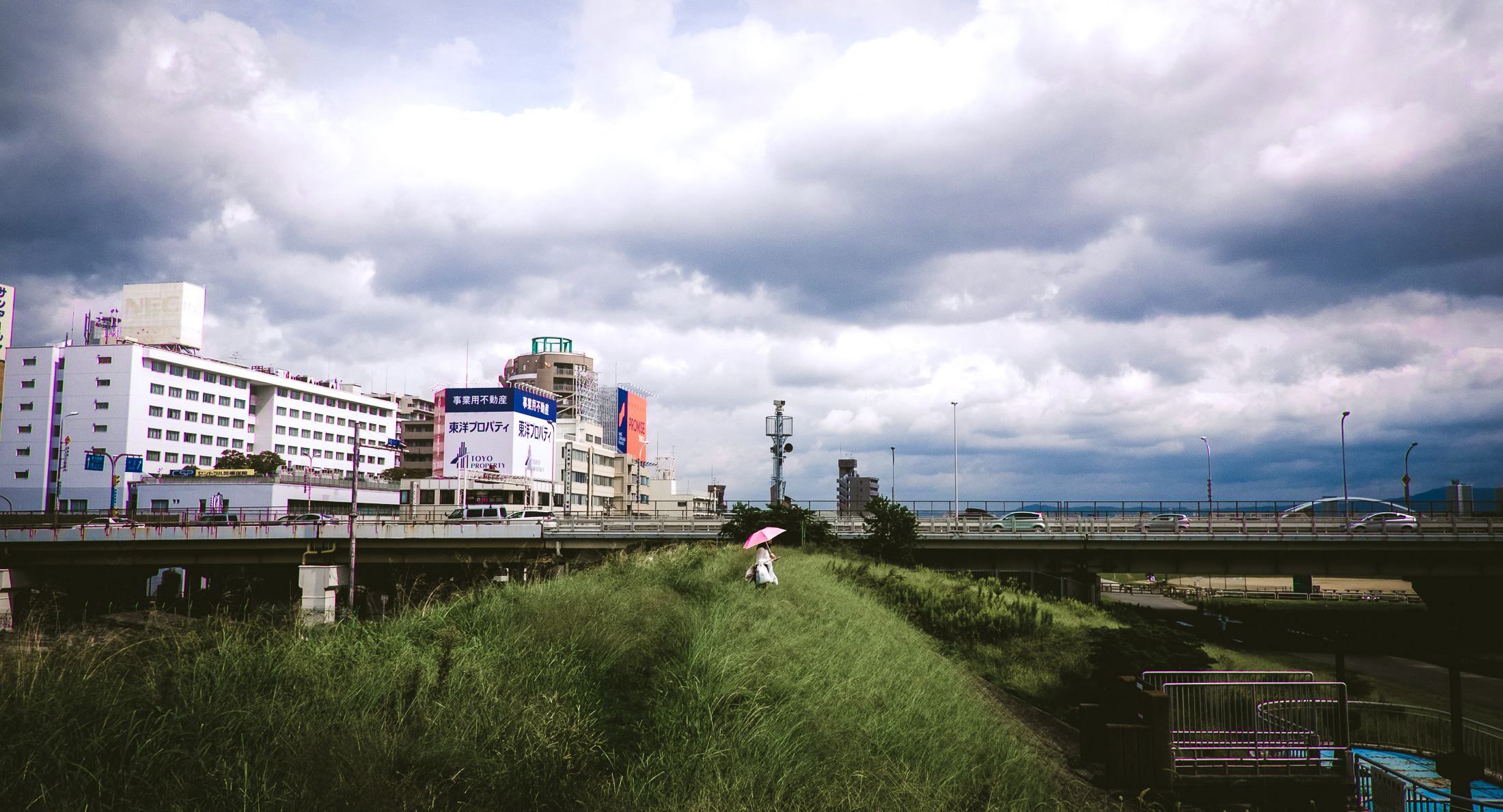 Andrew_Braithwaite_Japan_colour2-6.jpg