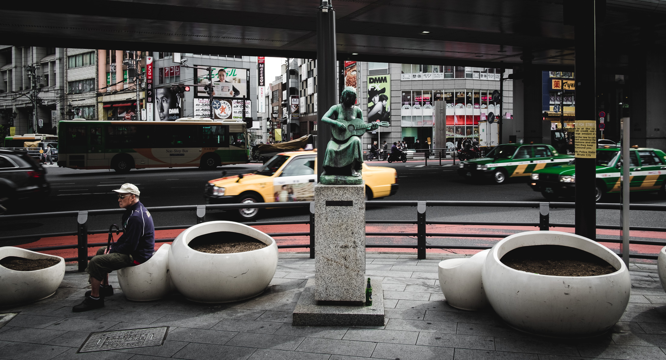 Andrew_Braithwaite_Japan_colour-12.jpg