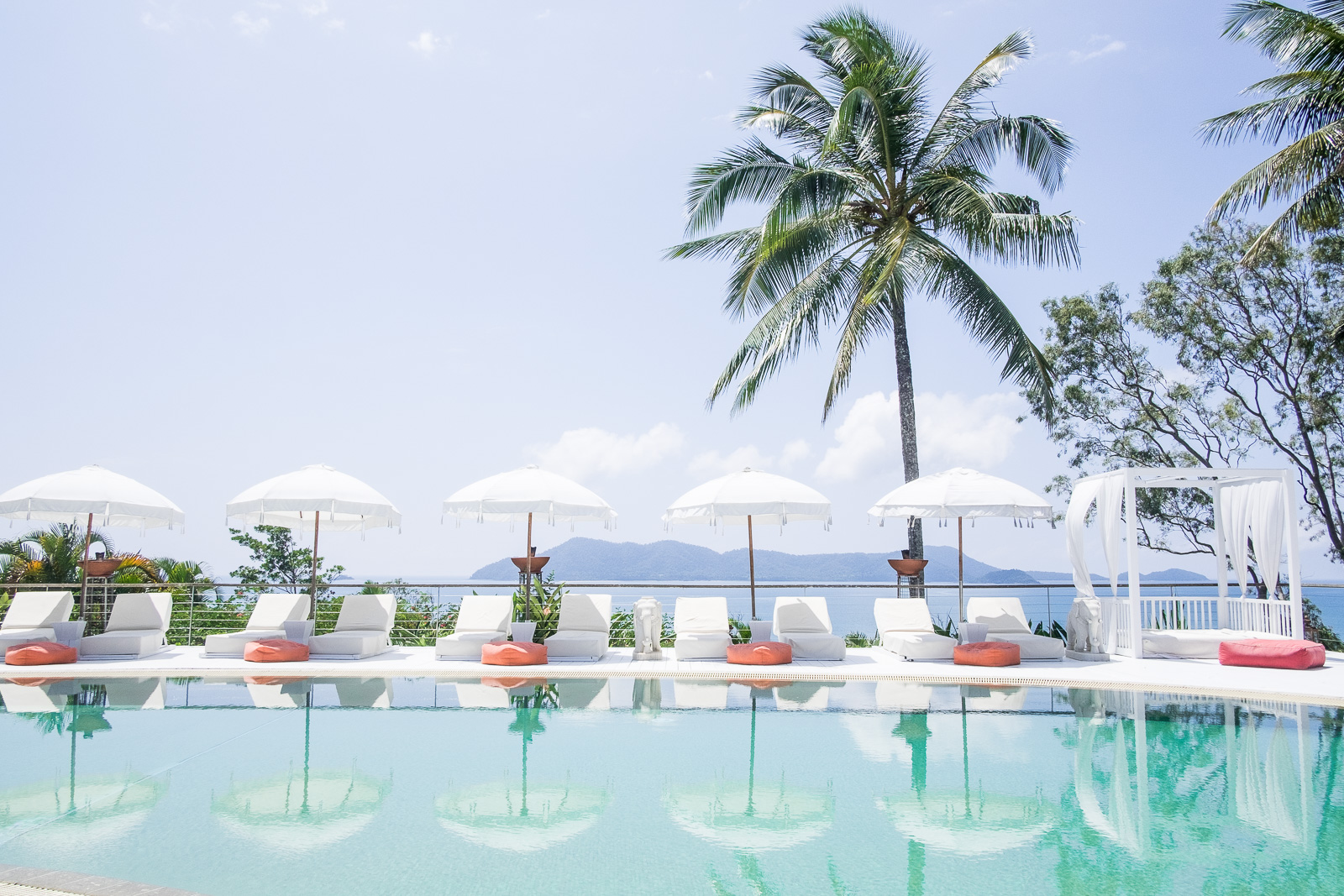 Wedding at Elandra Resort, Mission Beach