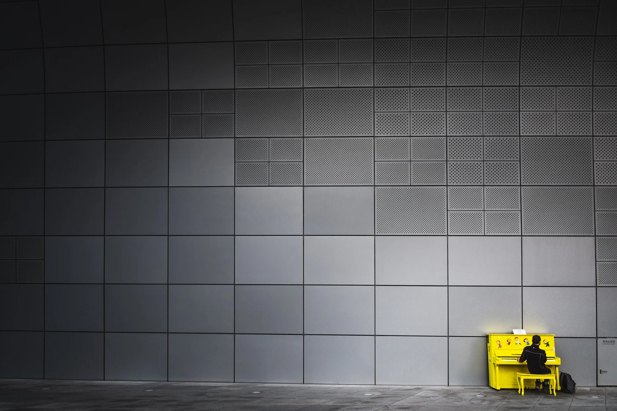 Andrew Braithwaite - Korea 8.jpg