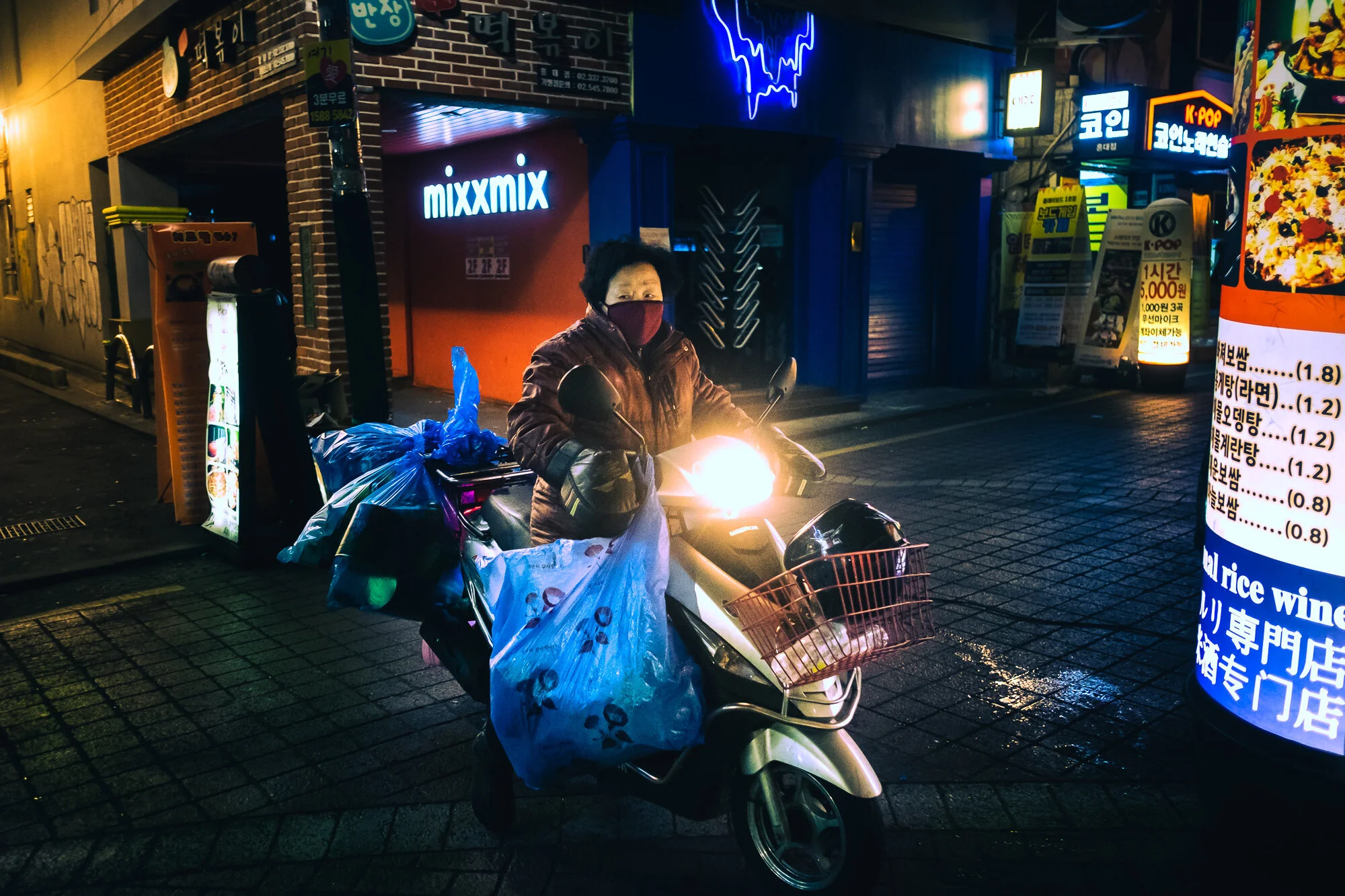 Andrew Braithwaite - Korea 13.jpg