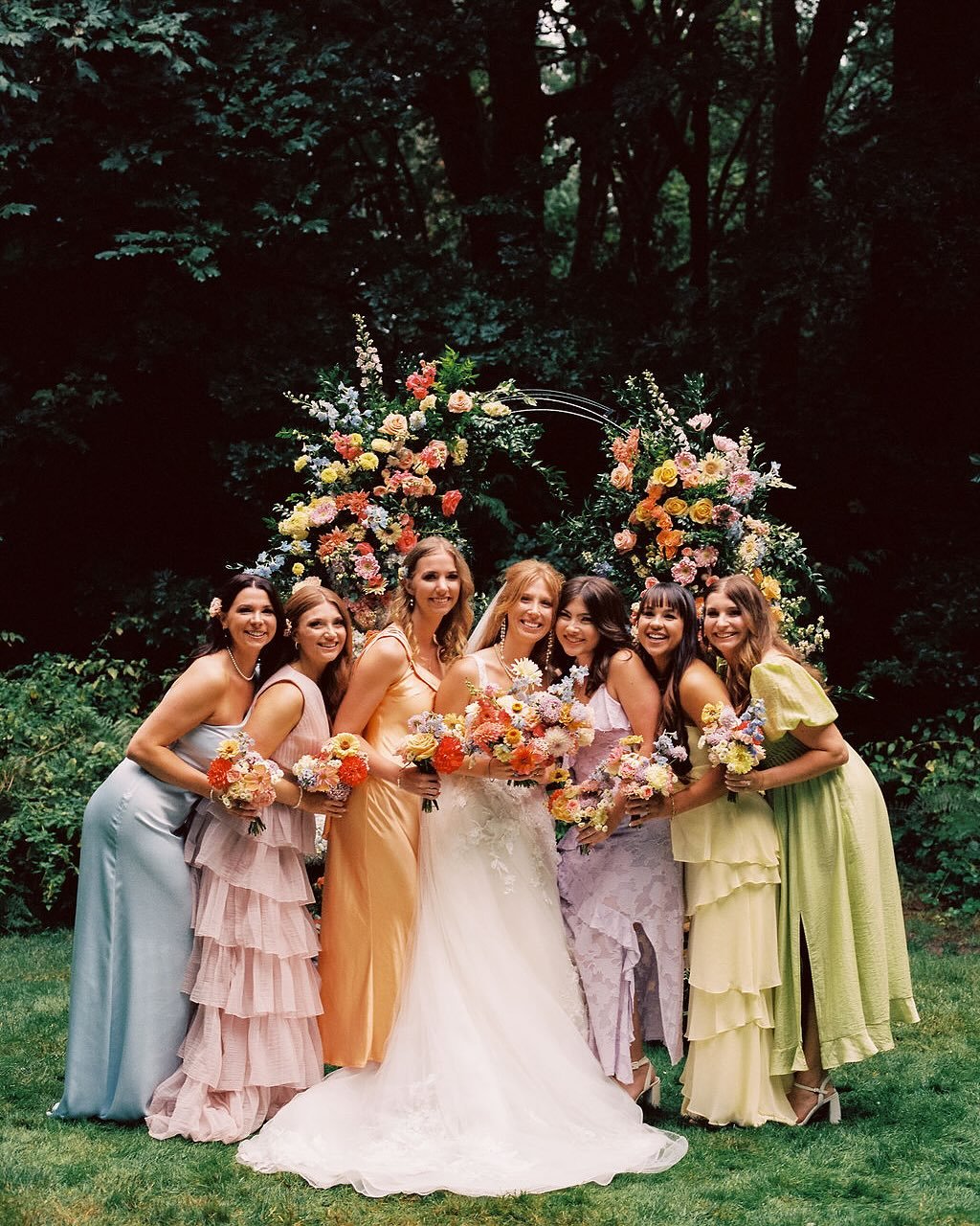 A moment for the girlies &amp; this arch.💘

Photographer: @nataliefongmalis @nataliefongphoto 
Venue &amp; catering: @islandwoodweddings
Florals: @goldenrodfloral
Rentals: @olympicfarmstyle
Cake: @blackbirdbakerybainbridge
Stationery &amp; signage: 