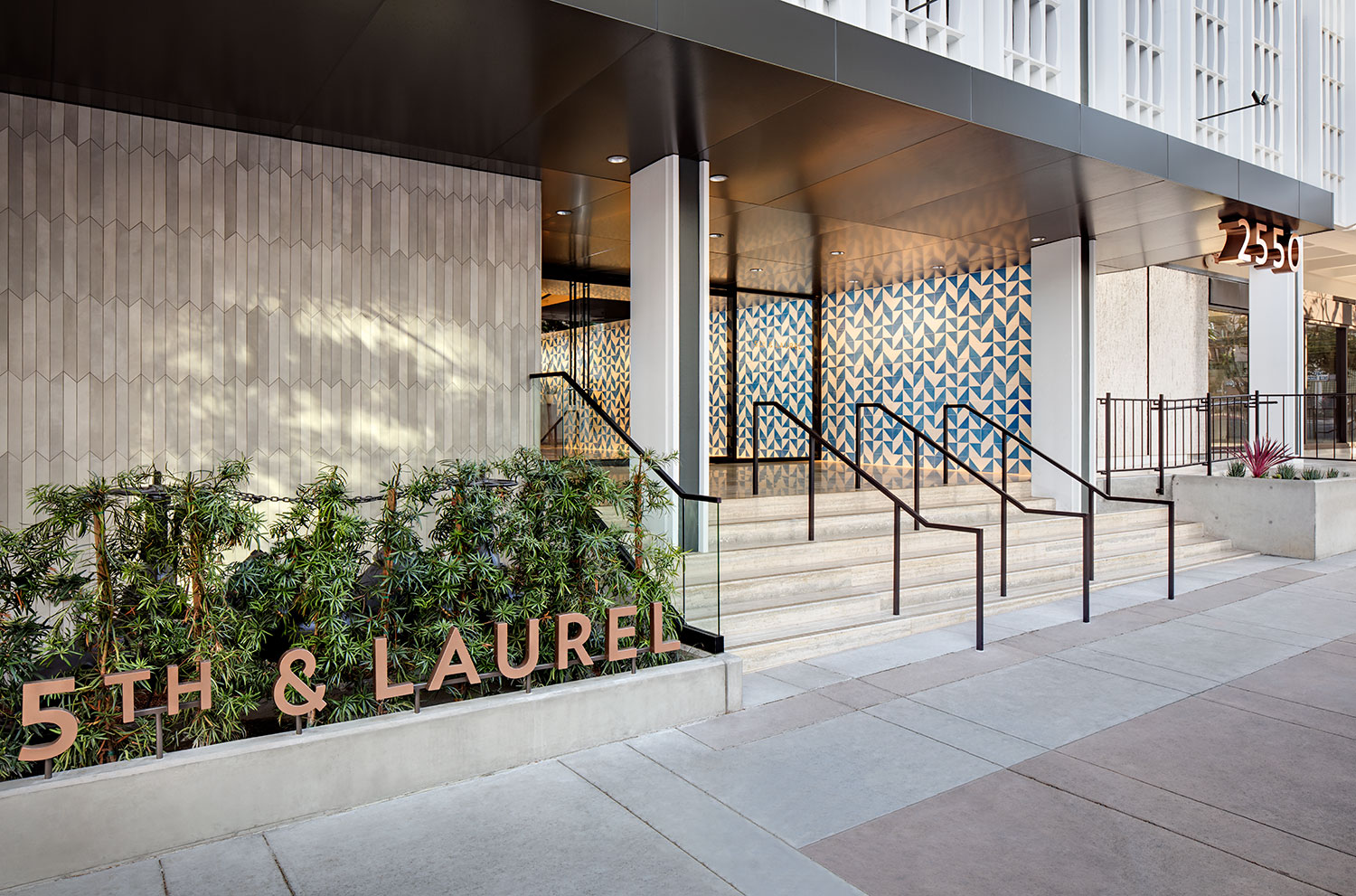 5th_Laurel2016_03_byZackBenson_LowRes.jpg