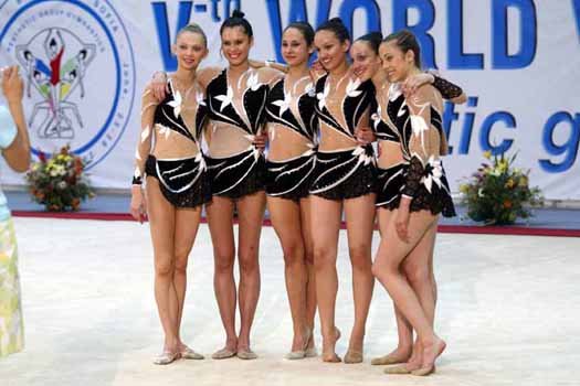 Carolyn Jennifer , Maria Feldman , Kelly Borins , Elena, Katie, and Irina Shapiro .