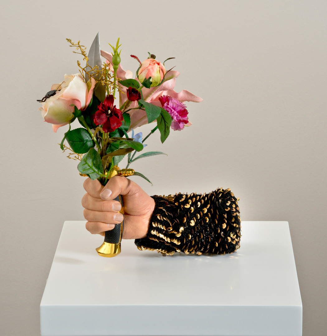  Do You Like Surprises?, 30x23cm(x3), polyester cast and found objects, 2013  (Private Collection) 