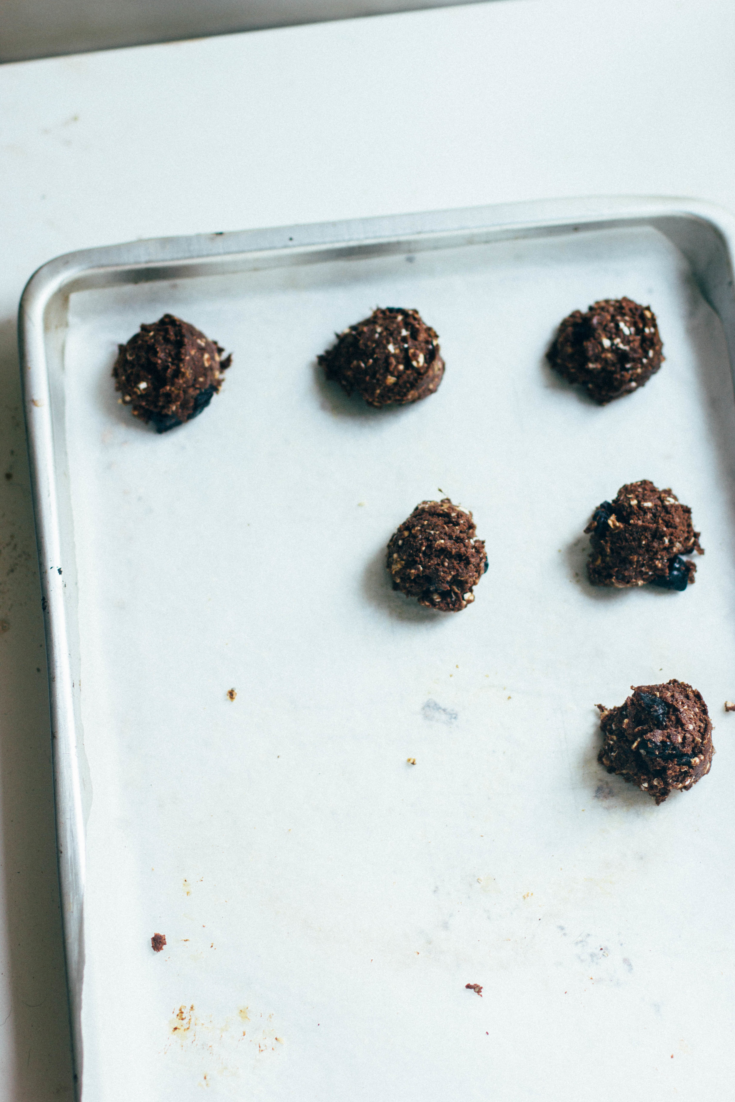 chocolate + cherry rye oatmeal cookies