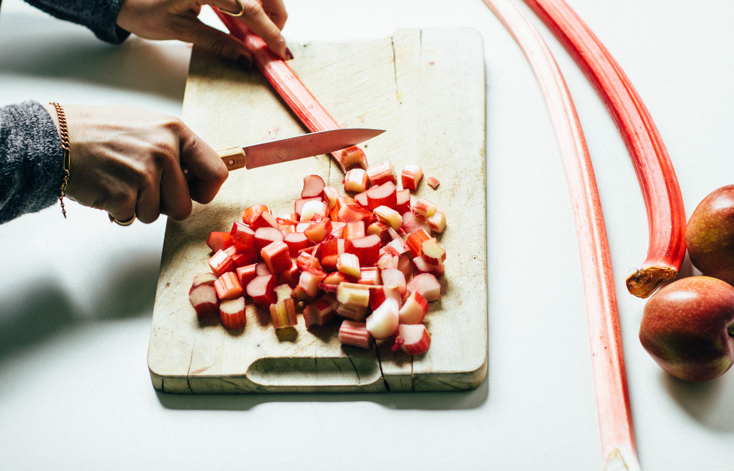 rhubarb + hazelnut crumble