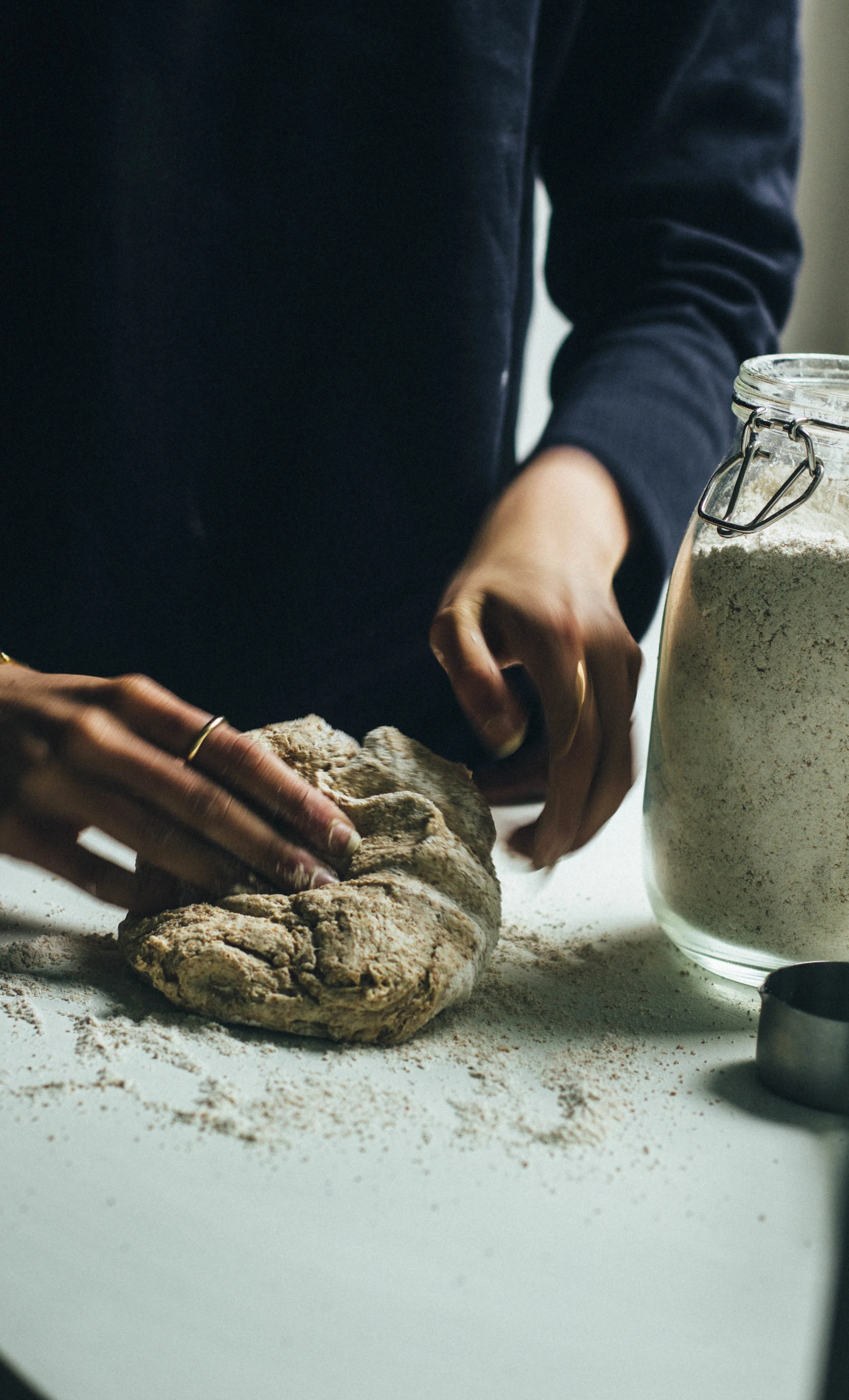 spelt walnut bread 13-1.jpg