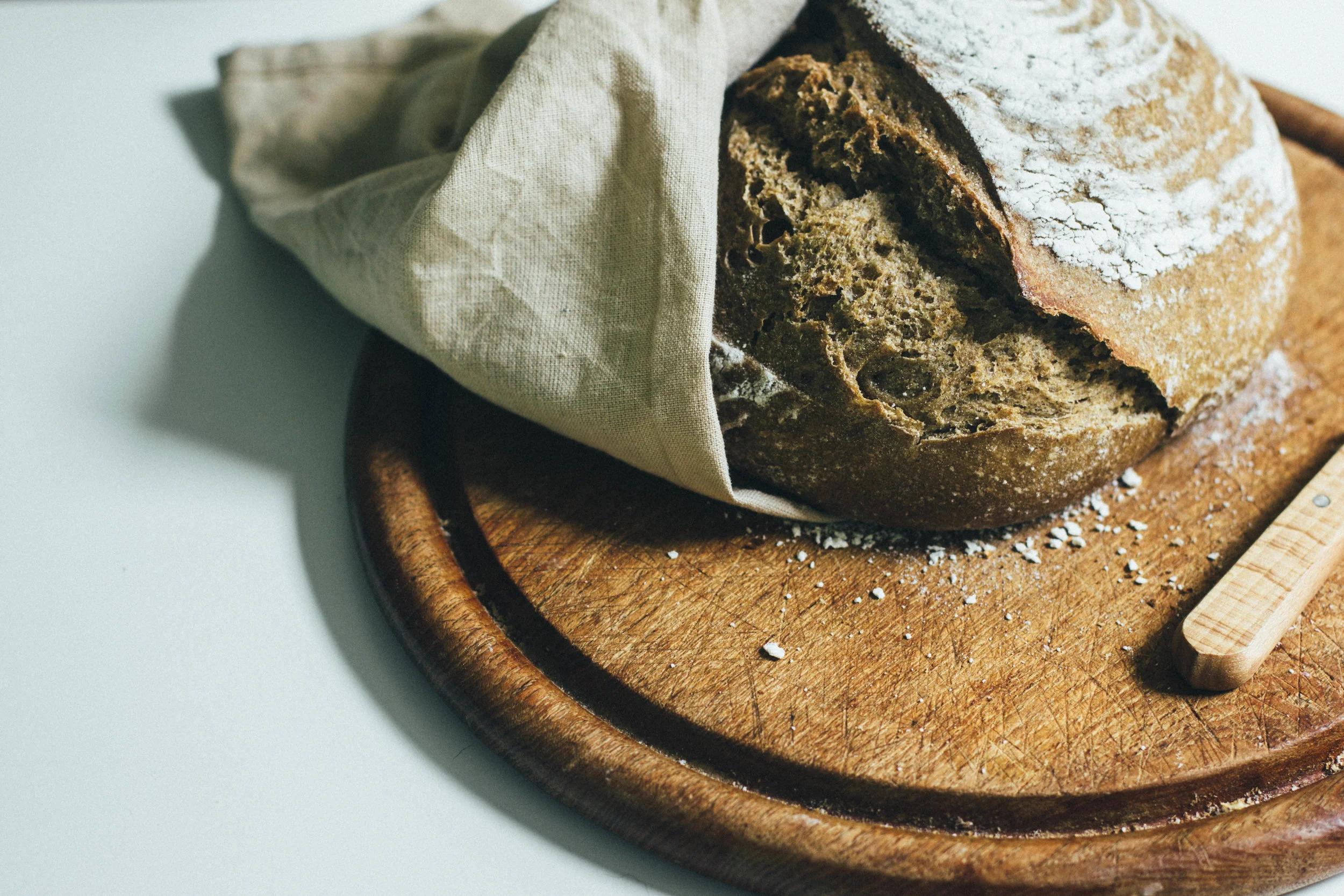 spelt walnut bread 17-1.jpg