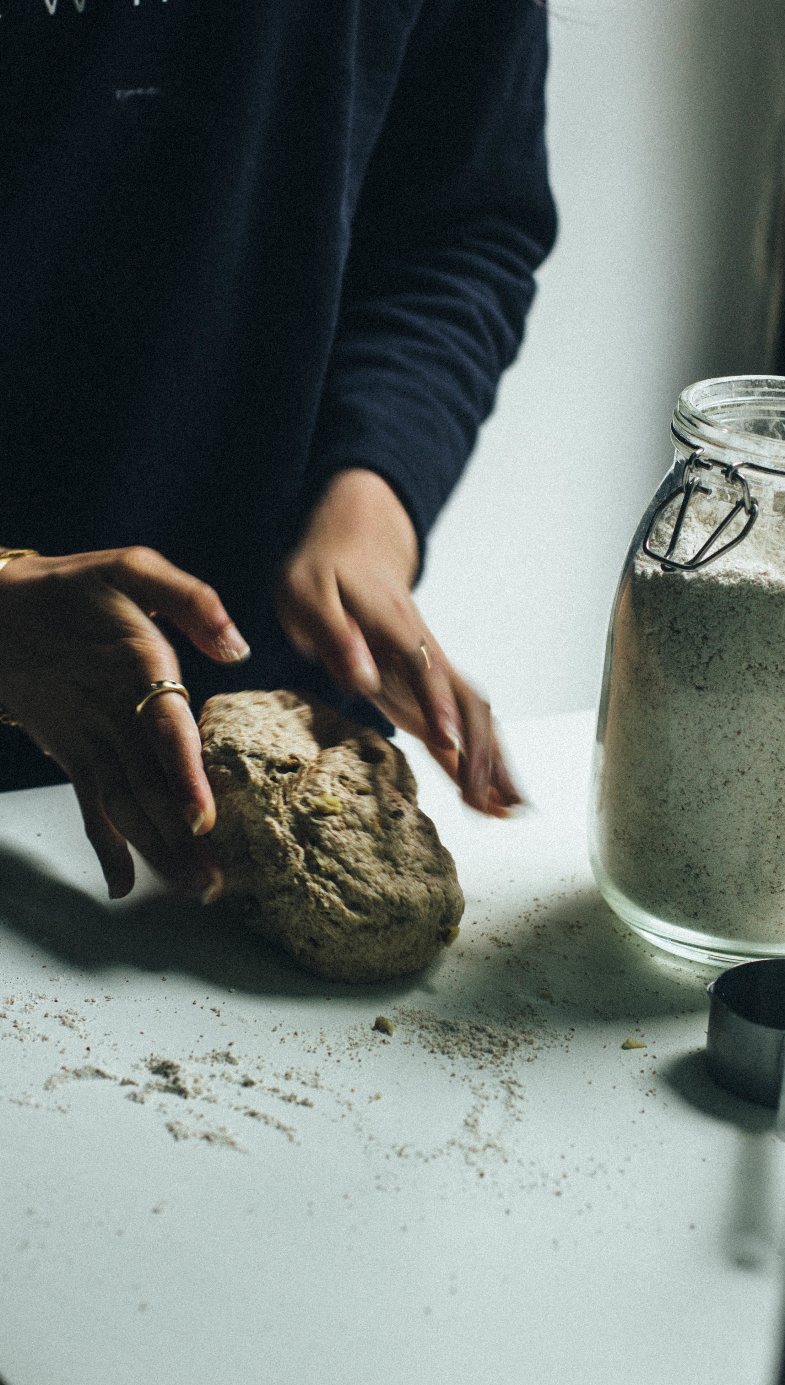 spelt walnut bread 19-1.jpg