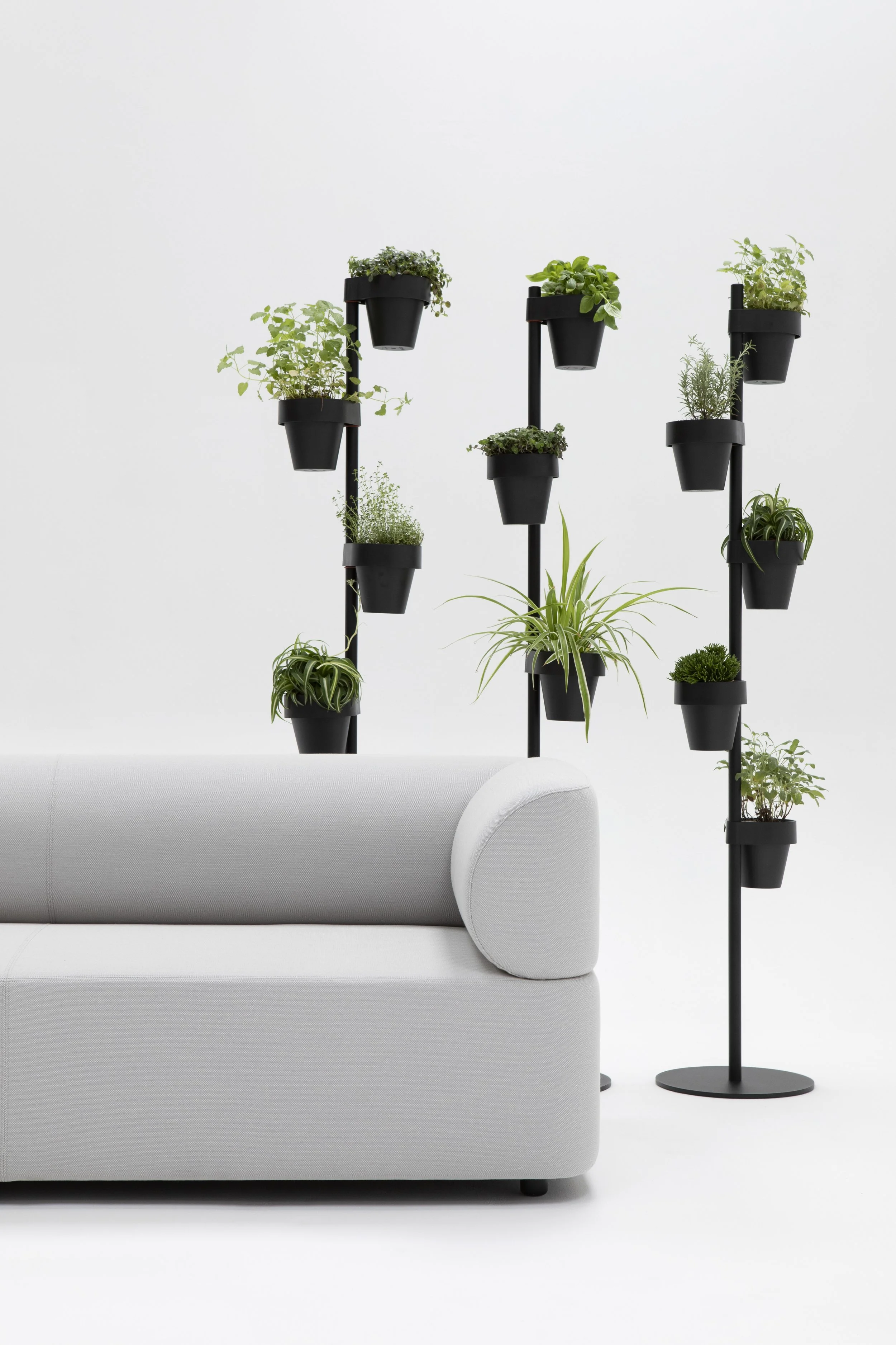 Cascando_Seating elements_Mezza_002.jpg