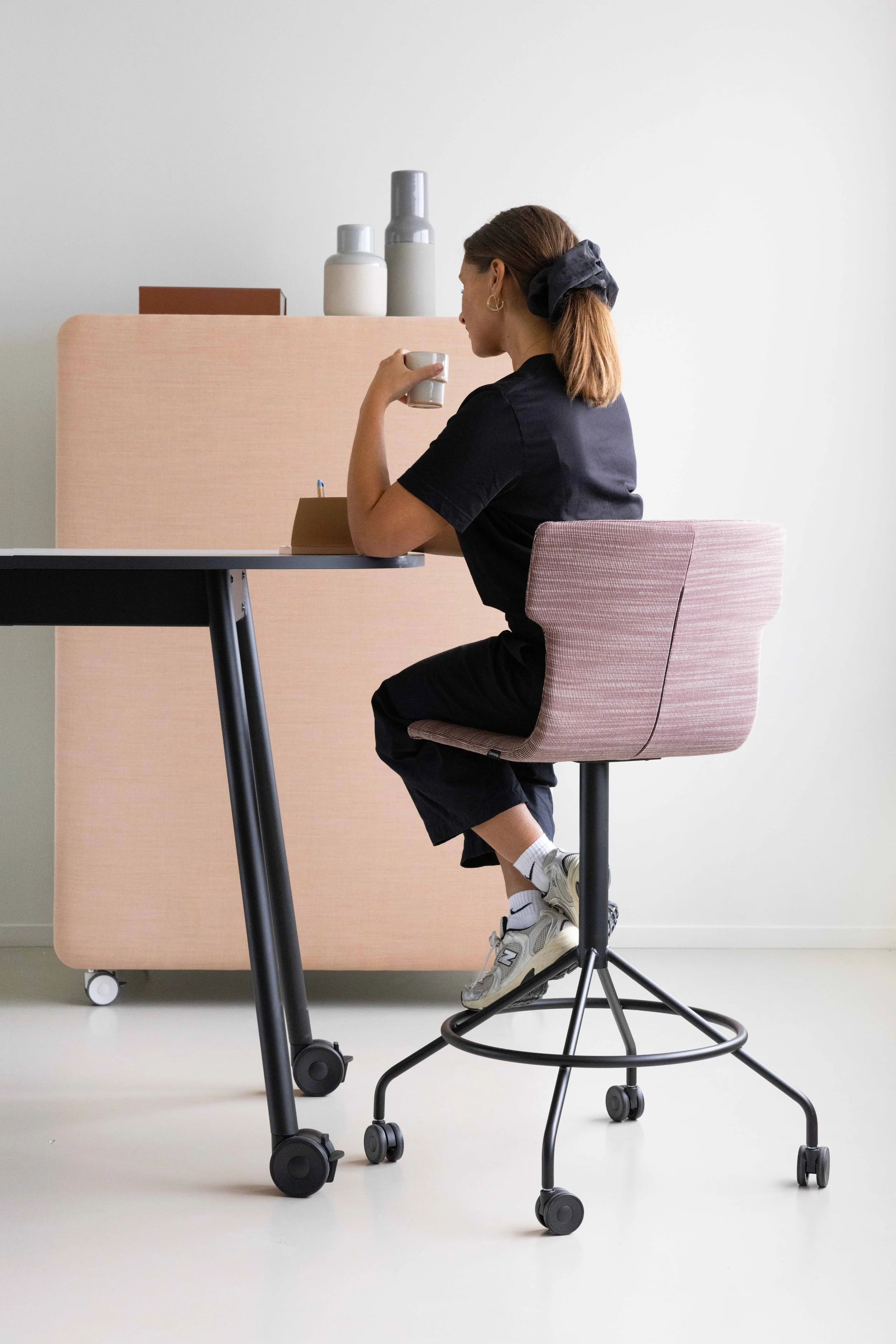 co chair high pers.jpeg