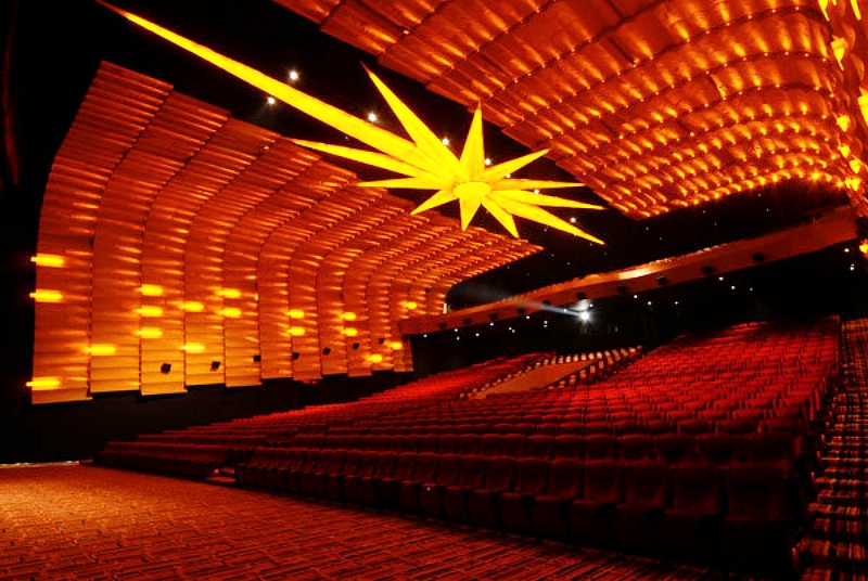 Siam Pavalai Royal Grand Theatre