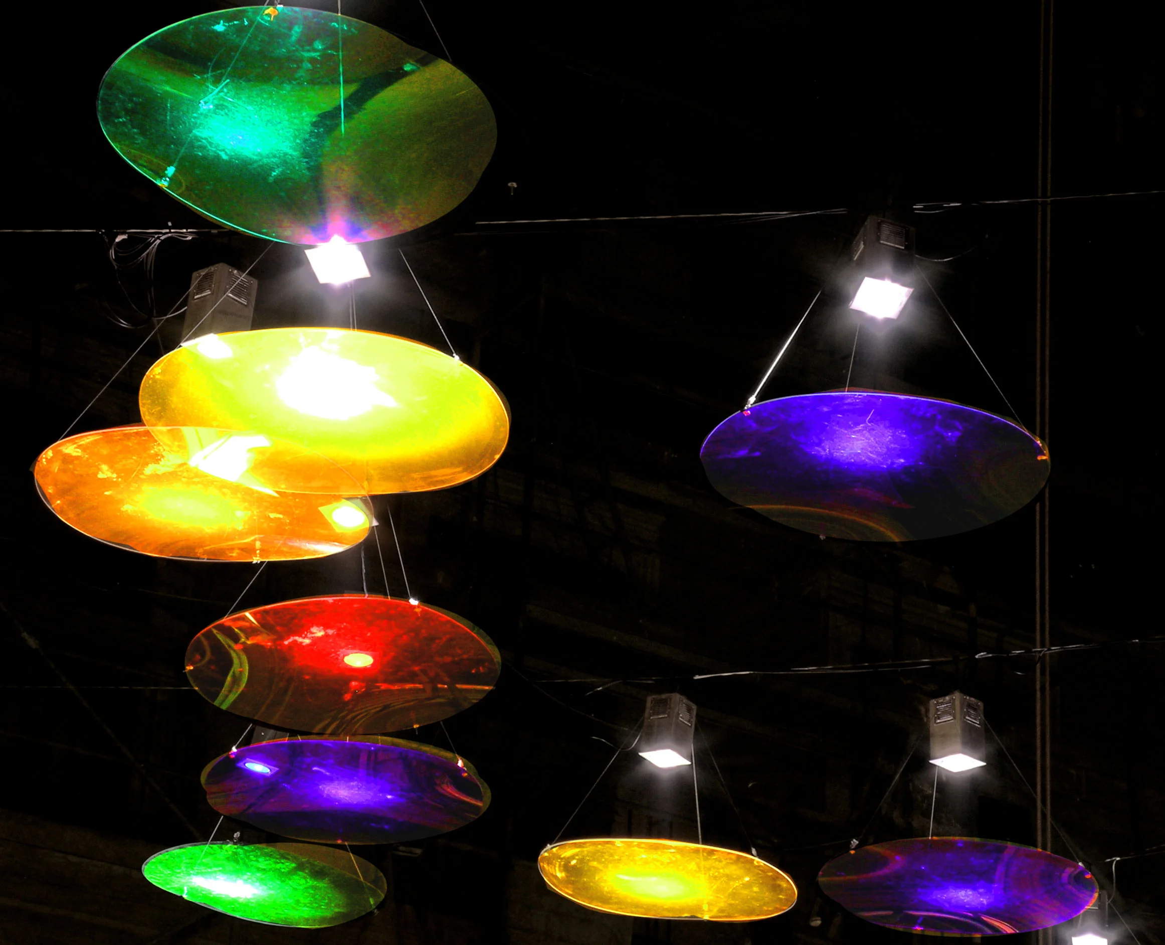 sergio_sebastián_luces navidad_confetti_09.JPG