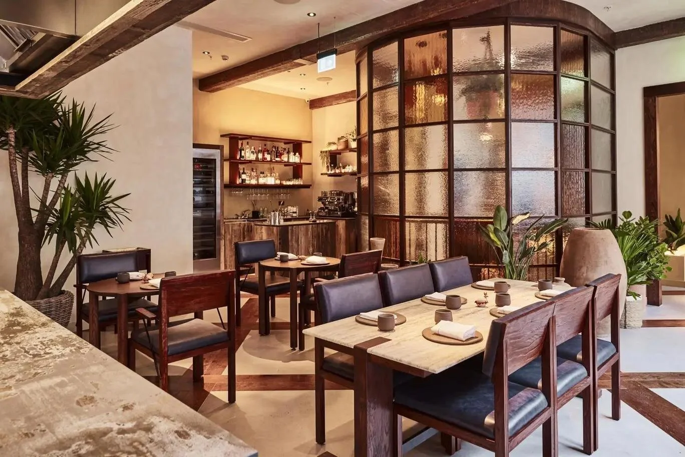 KOL restaurant table seating - project management, quantity surveying and cdm services