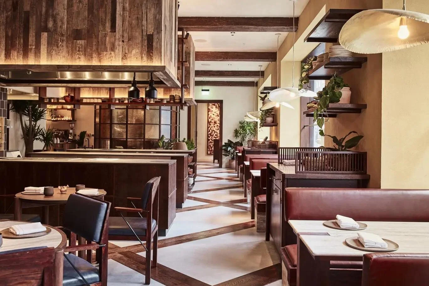 KOL restaurant overview - project management, quantity surveying and cdm services