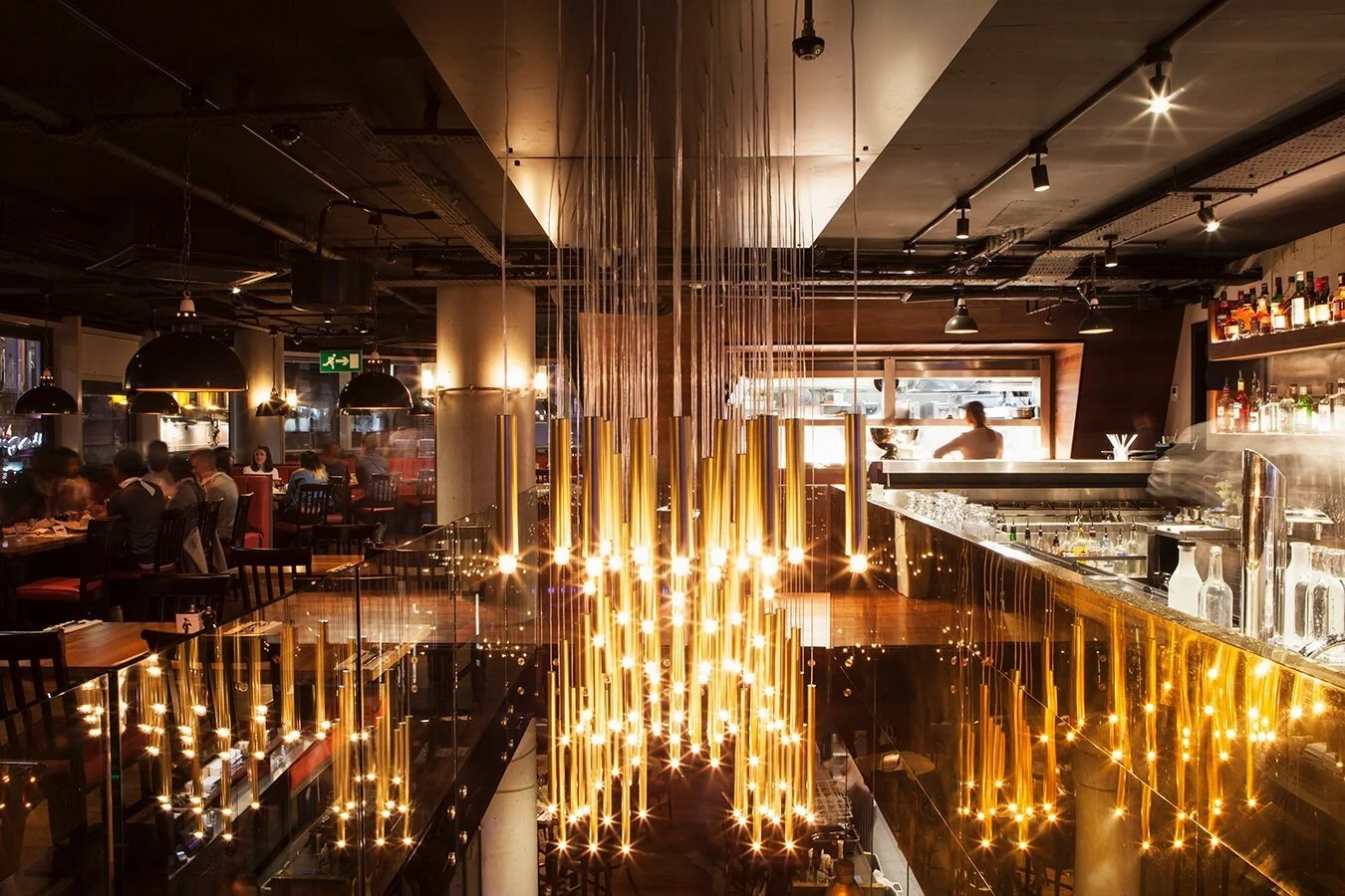 W Hotel Burger and Lobster restaurant lighting detail - project management, quantity surveying and cdm services