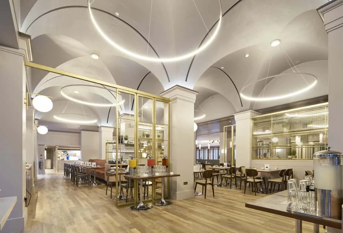Regents Park Marriott Carluccios restaurant dining area - project management, quantity surveying and cdm services