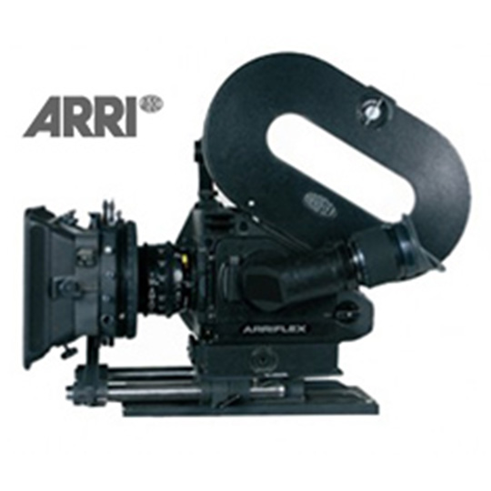 EPIC Body Only $900 day / $2,700 week Extras Nikon Lens Set(cinevised by Duclos Lenses) 15mm fisheye f2.8, 17-35mm f2.8, 50mm f1.4, 85mm f1.4, 105mm f1.8 $250 day / $750 week ------------------------------------------------------------- Panasonic BT-LH1710 17″ HD-SDI Set Monitor $150 day / $450 week ------------------------------------------------------------- Mattebox and Basic 4×5.65 Schneider Filter Set, ND .6, ND .9, ND 1.2, Hot Mirror, Circular Polarizer, ND .6 Soft Grad $75 day / $225 week ------------------------------------------------------------- RED Bomb EVF $90 day / $270 week -------------------------------------------------------------