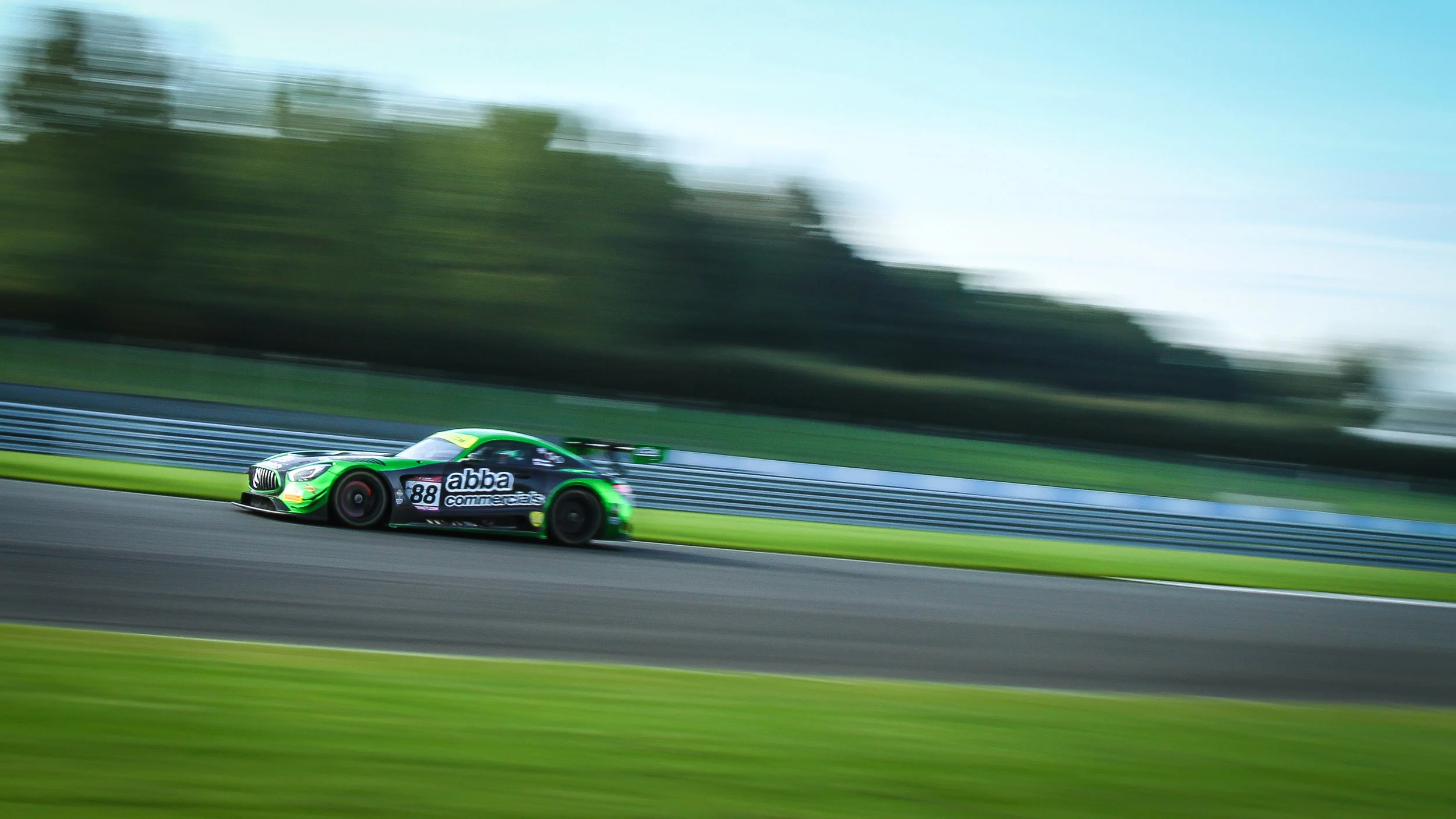 Brit GT r-5.jpg