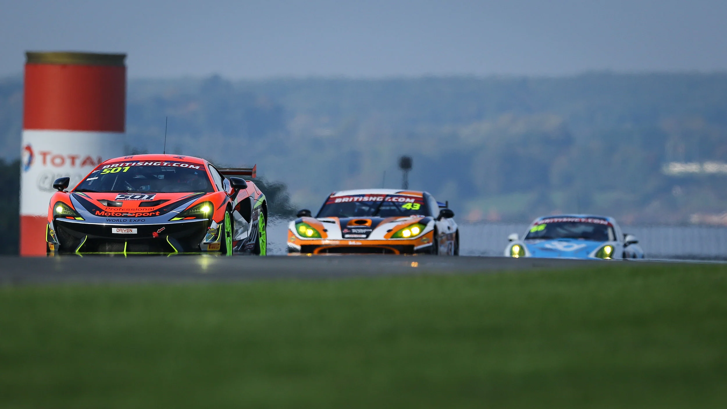 Brit GT r-12.jpg
