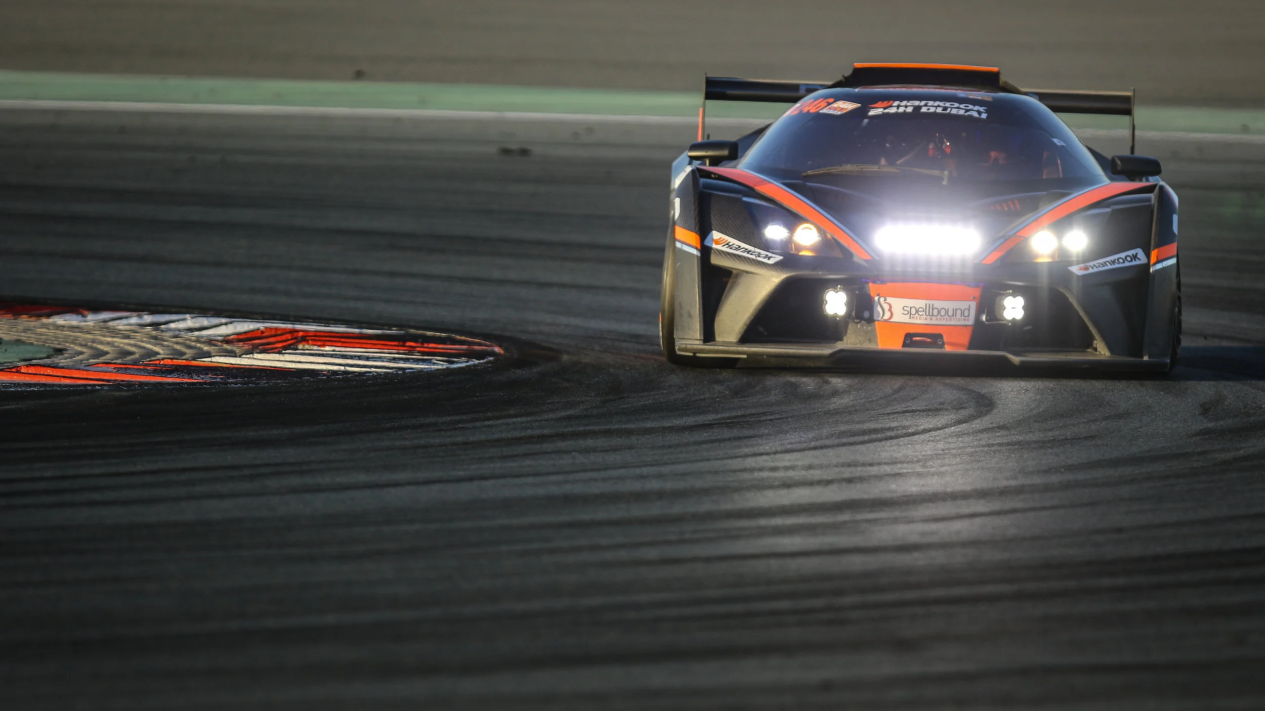 D 24h raceday-103.jpg