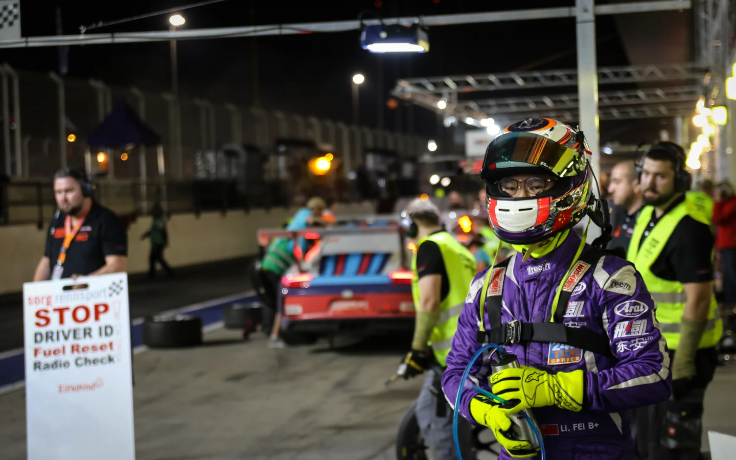 D 24h raceday-37.jpg