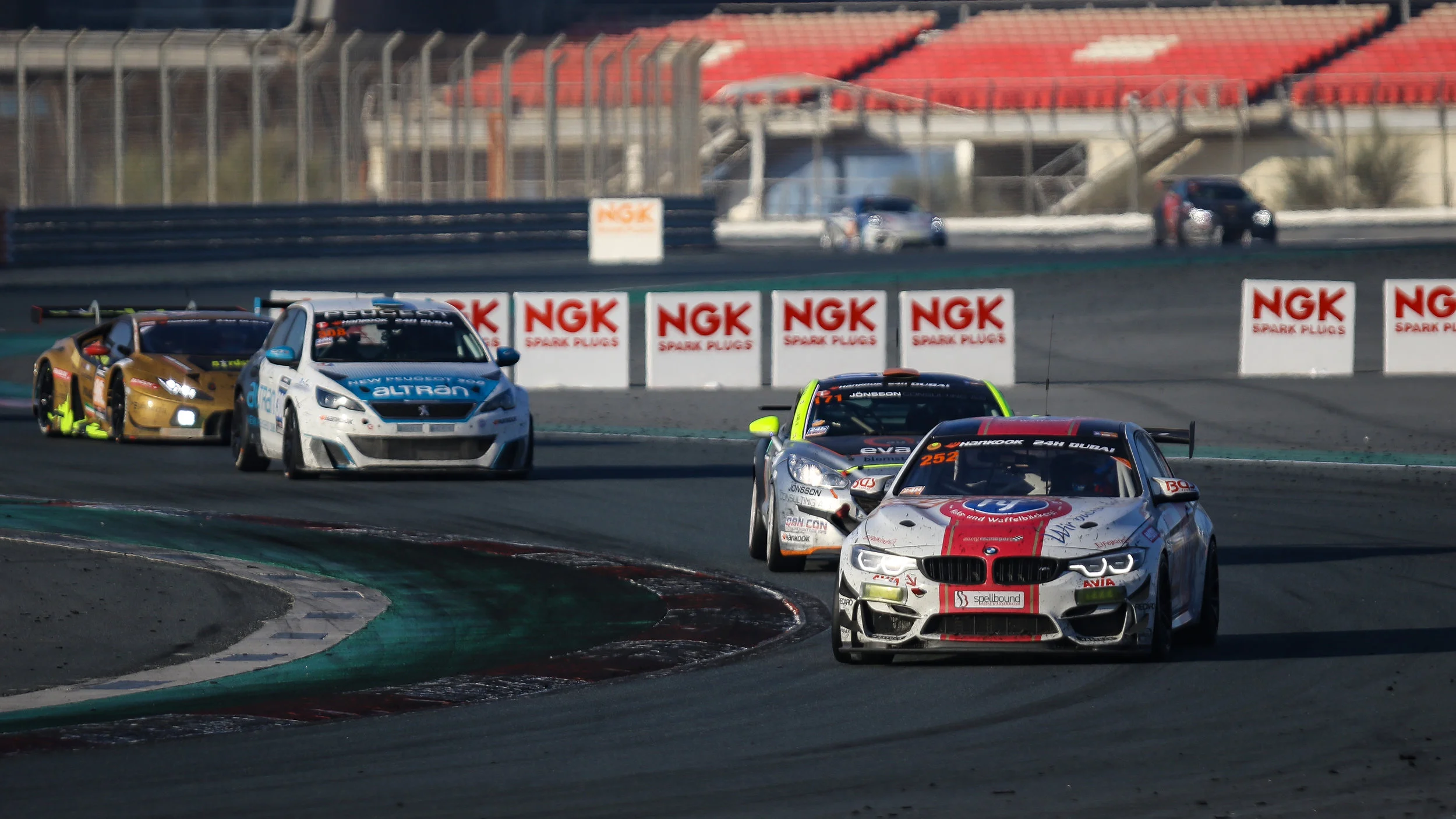 D 24h raceday-118.jpg