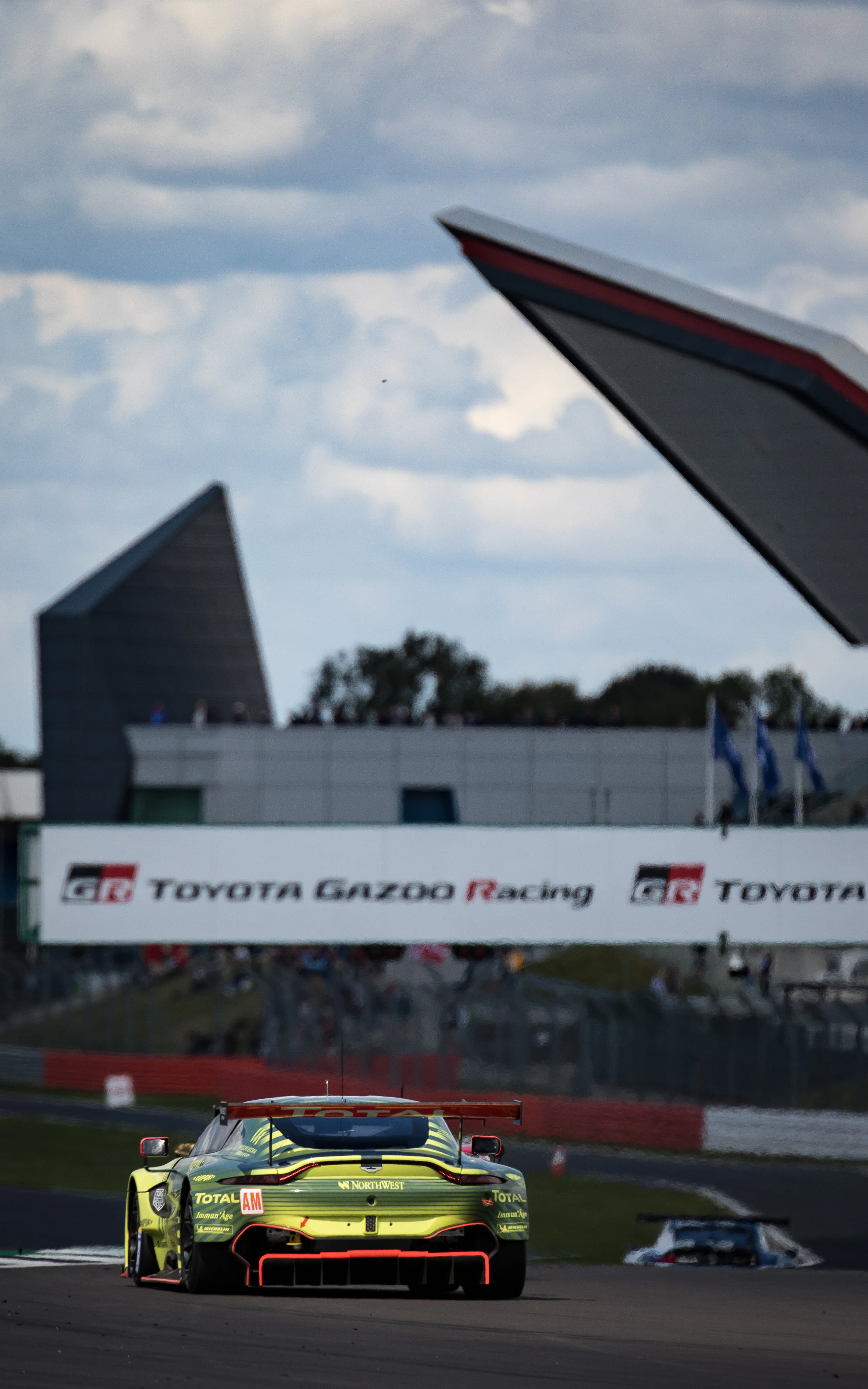 wec-22.jpg
