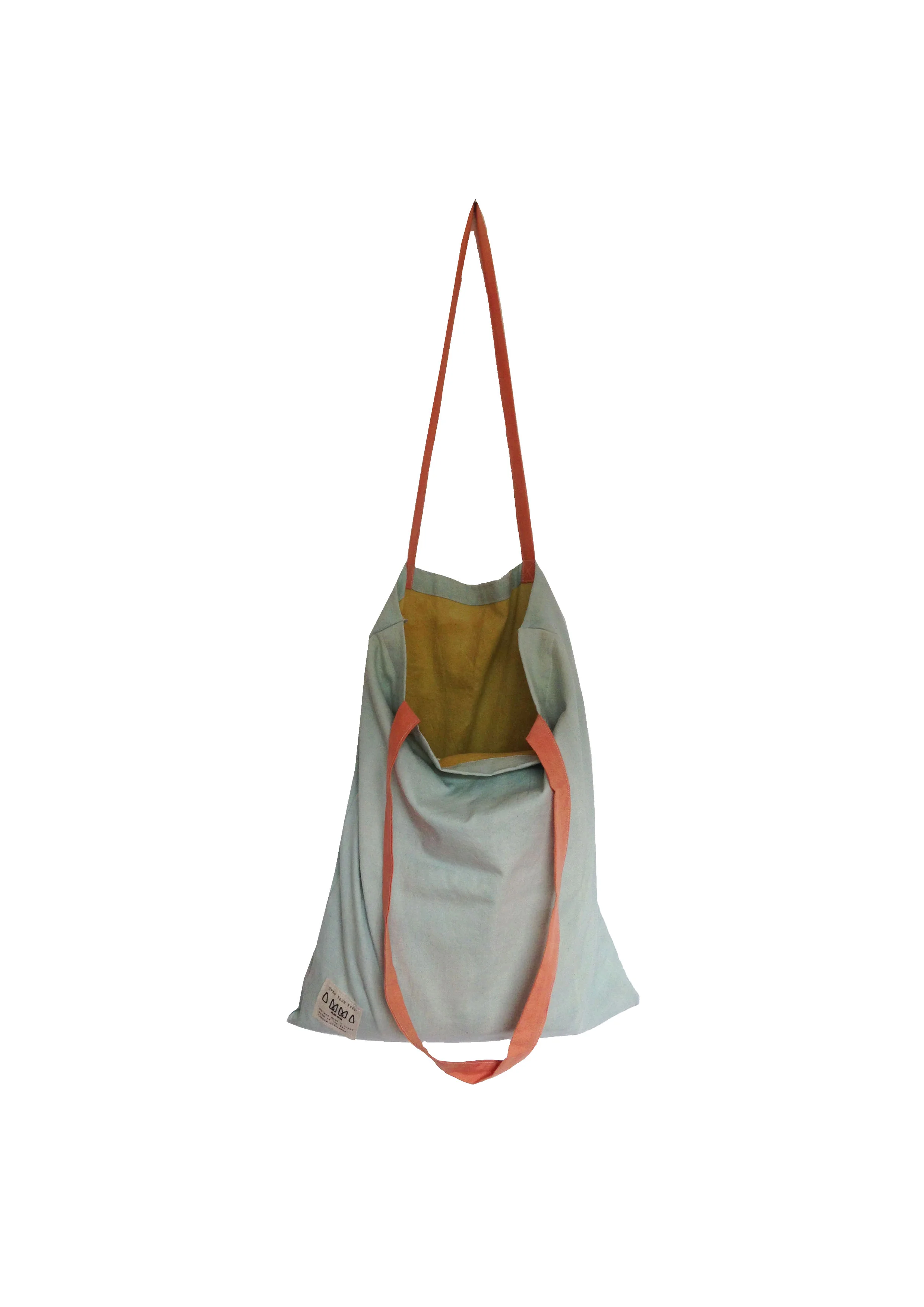 Tote white background.jpg