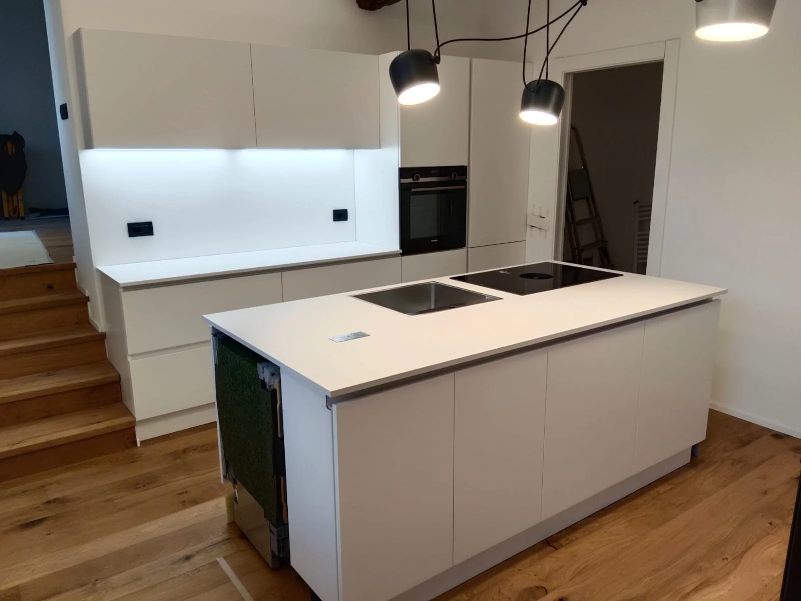 d0f777f9-56a0-47b8-9cd5-2ed24bfc257a 3.JPG