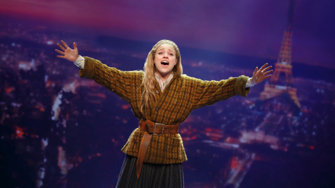 Hartford Stage 'Anastasia' Premiere: Splendid, But Needs Work 