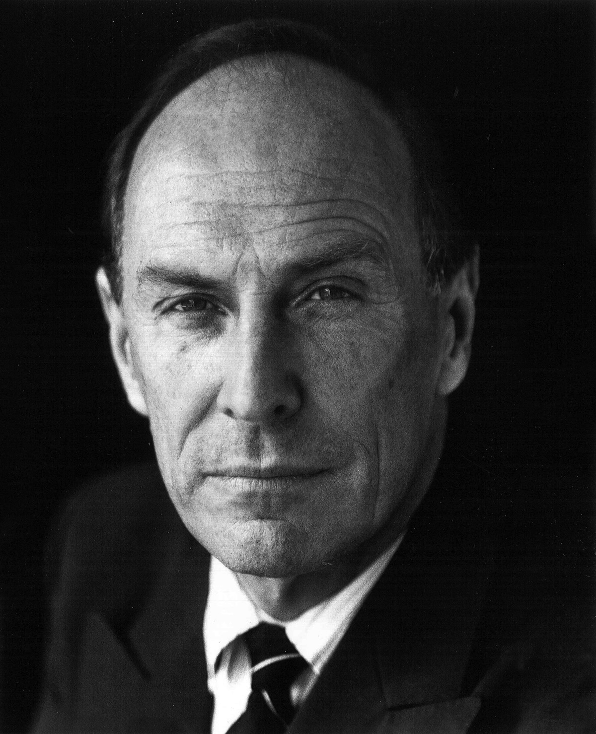 Paxton Whitehead