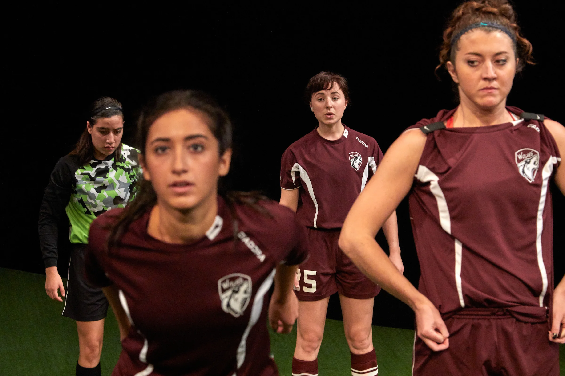 Review: 'The Wolves' Gives Distaff Side Something To Howl About