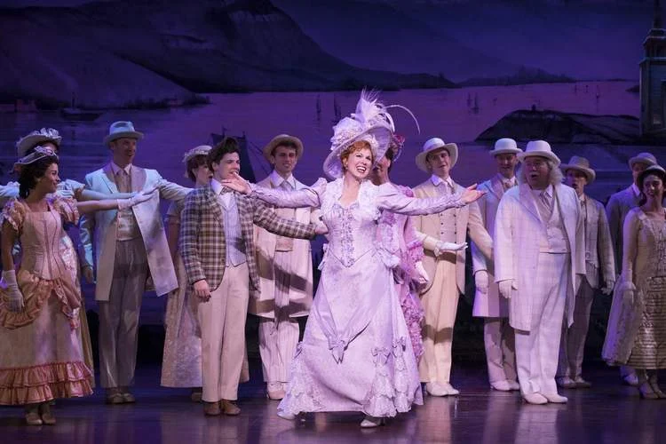 Why Hello, Carolee! New Dolly Struts Her Stuff At Bushnell